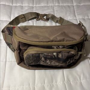 Fieldline Pro Series Real Tree Camo Utility Hunting Field Belt Fanny Waist Pack